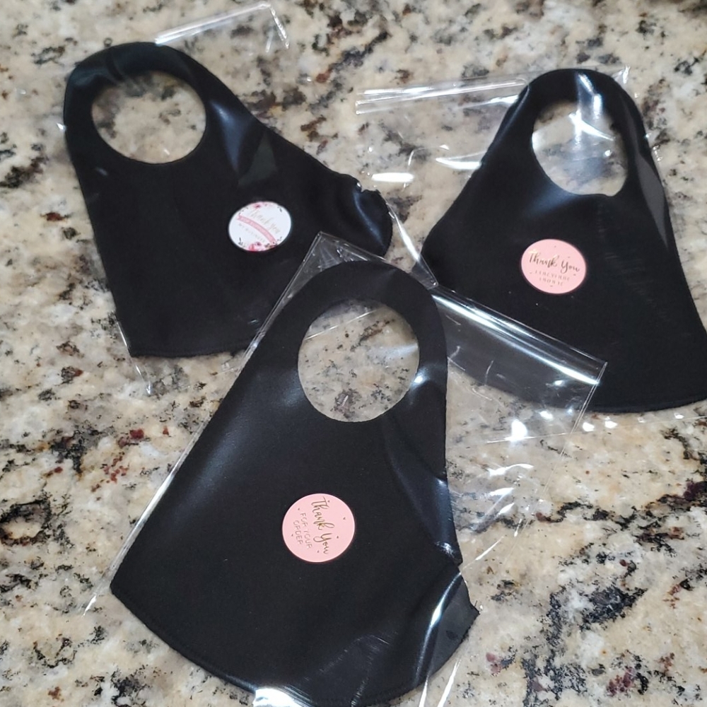 ** 3~ Washable Face Masks**